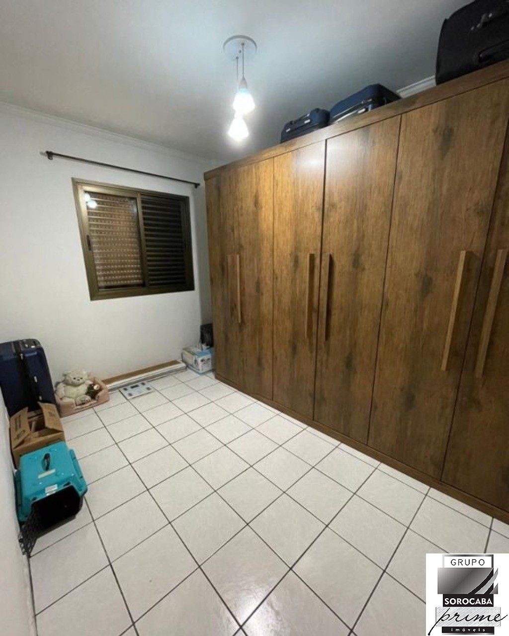 Apartamento com 2 dormitórios à venda, 78 m² por R$ 250.000 