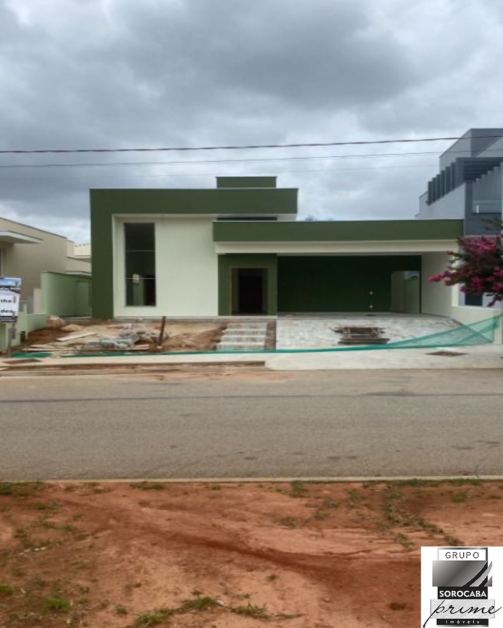 Casa com 3 dormitórios à venda, 180 m² por R$ 1.250.000 - co