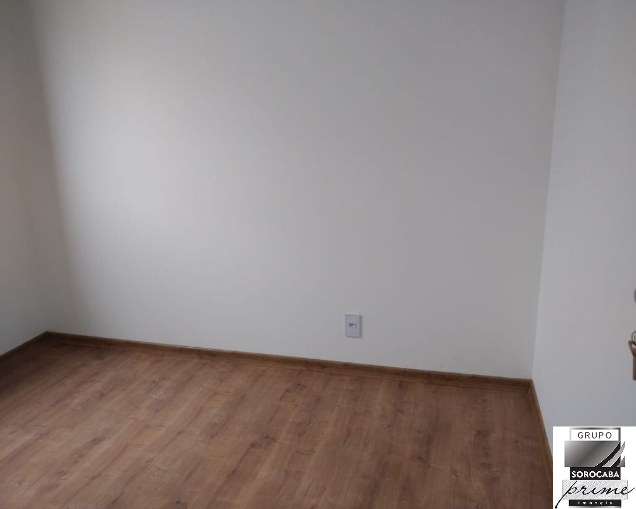 Apartamento com 2 dormitórios à venda, 55 m² por R$ 385.000 