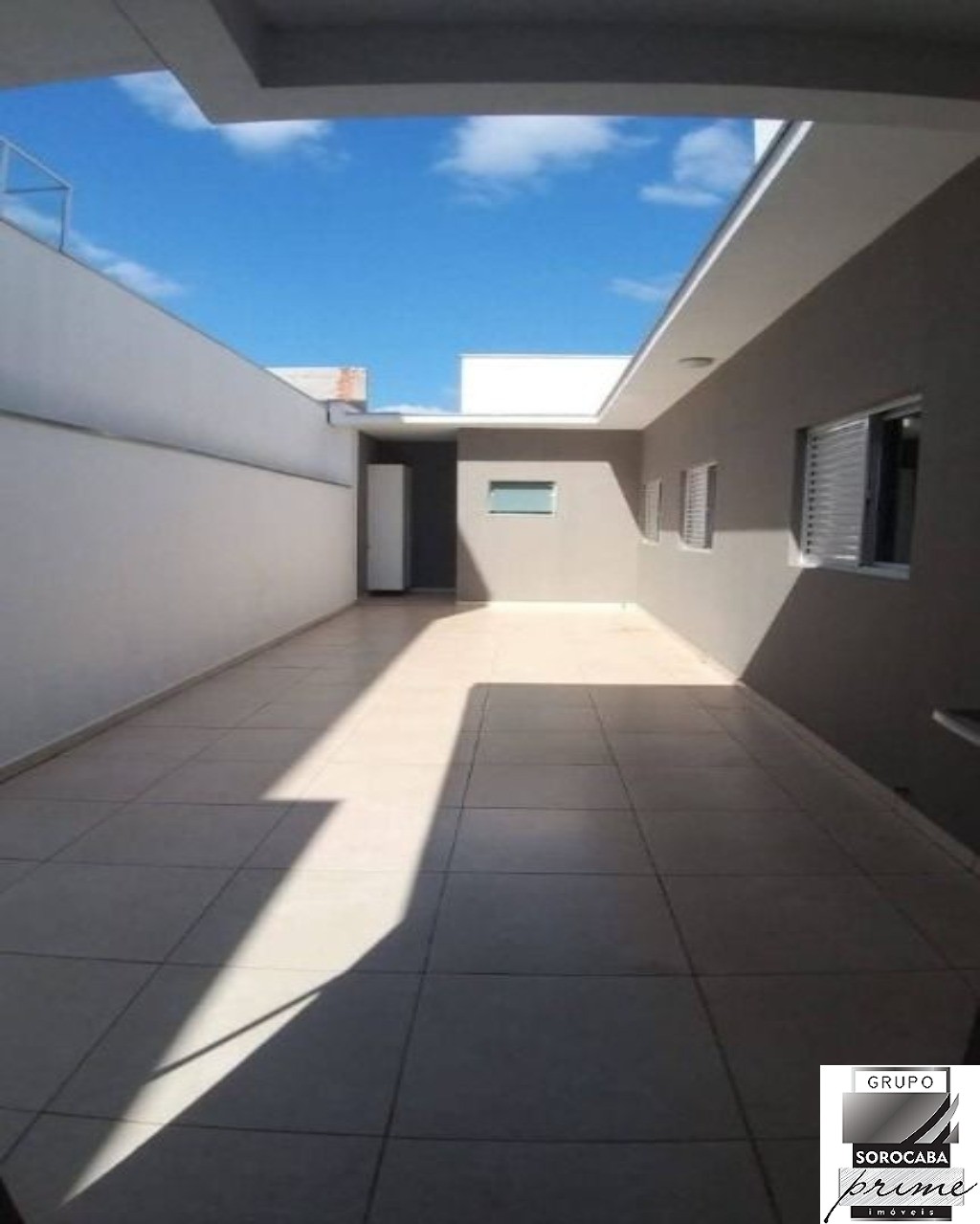 Casa com 3 dormitórios à venda, 130 m² por R$ 650.000 - vill