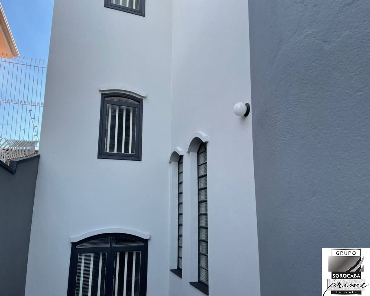 Sobrado com 7 dormitórios à venda, 707 m² por R$ 3.890.000 -