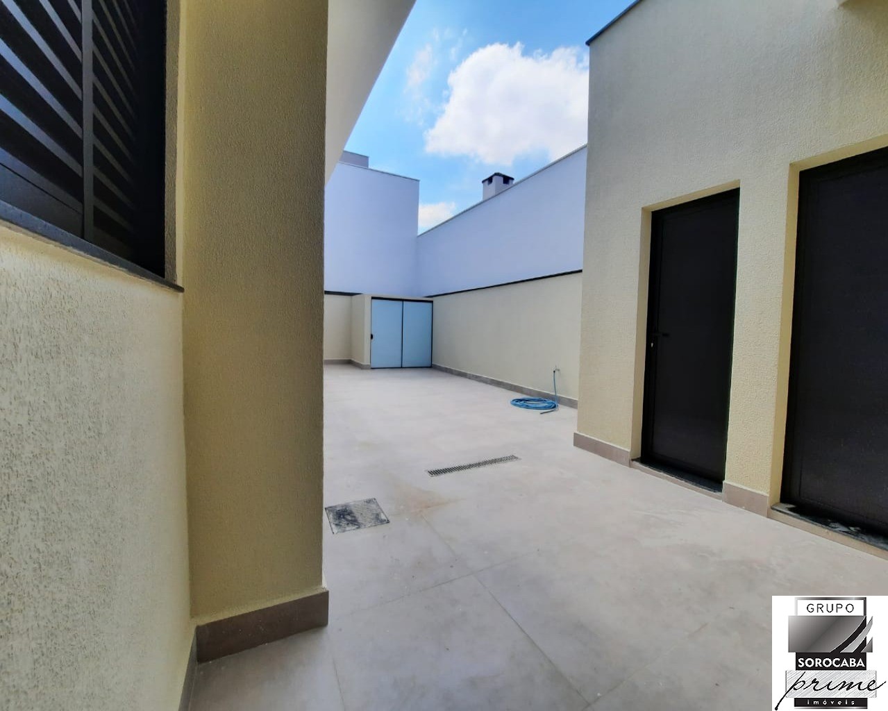 Excelente casa térrea recém construída residencial villa do 