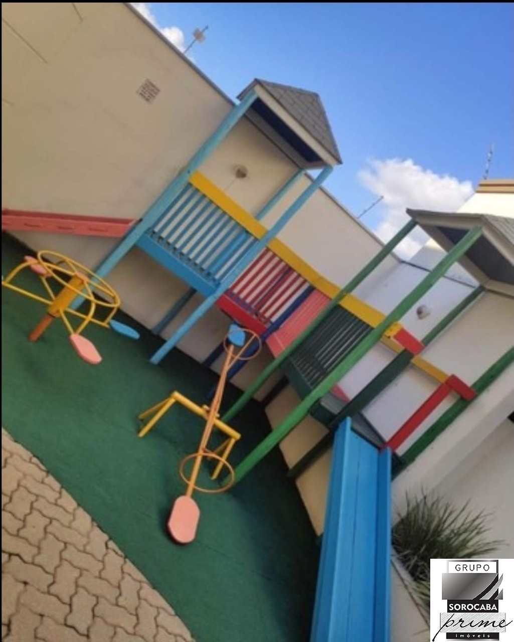 Apartamento a vena com dois dormitorios 220.000,00 com 51 me