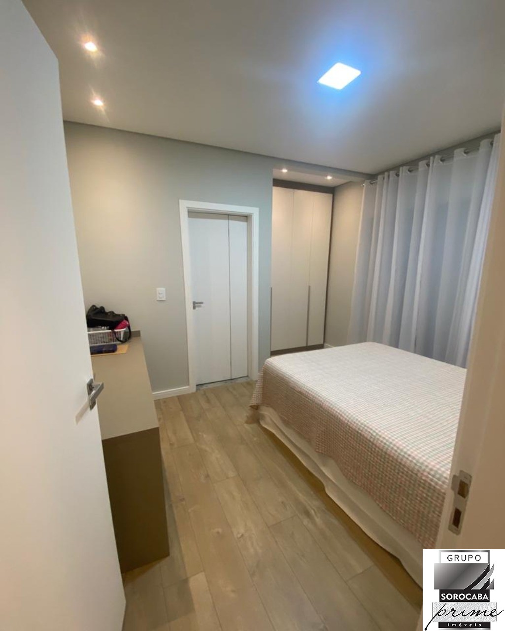 Casa condominio villagio milano com 3 dormitório sendo 1 suí