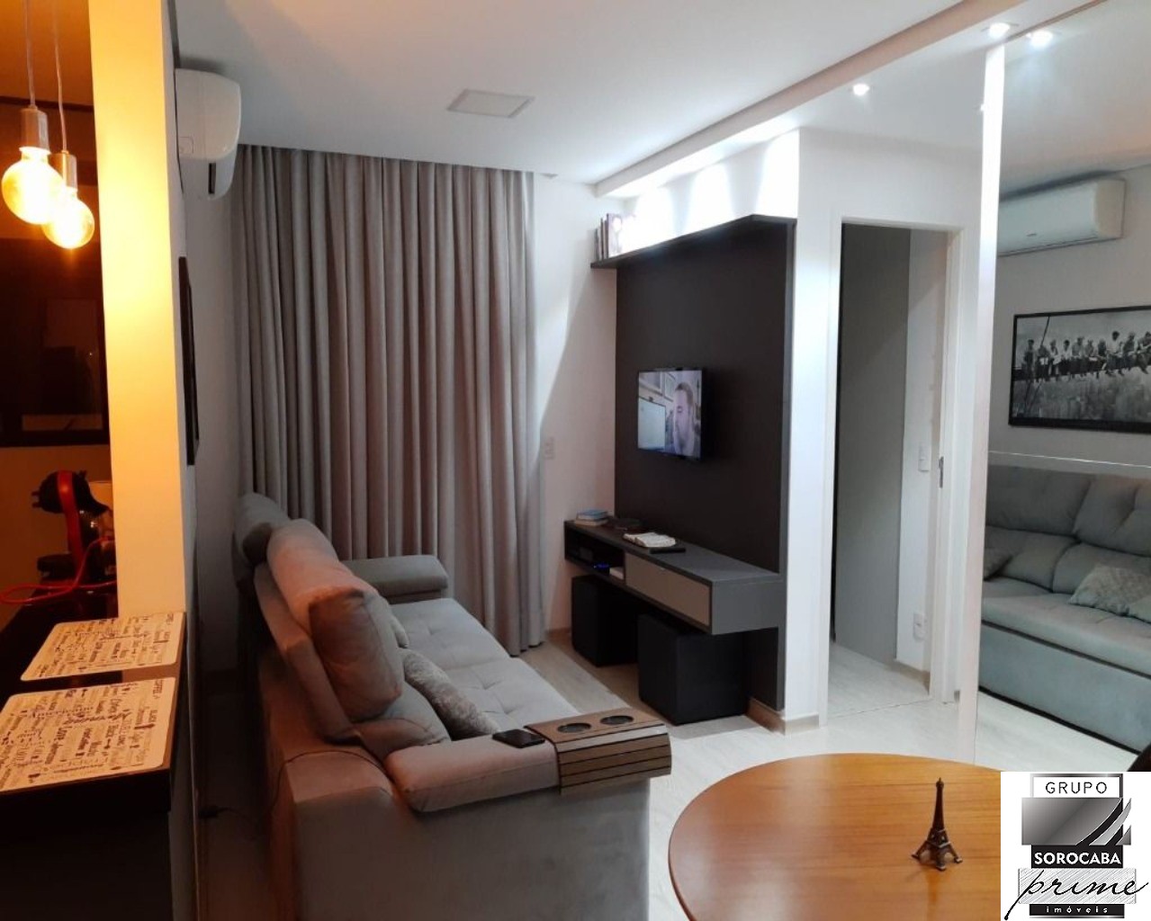 Apartamento com 2 dormitórios à venda, 56 m² por R$ 349.000 