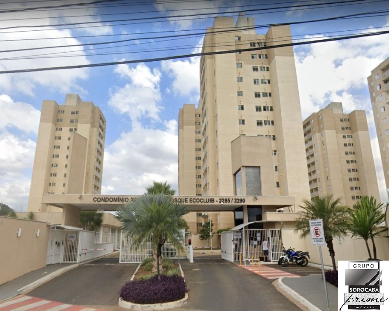 Apartamento com 2 dormitórios à venda, 53 m² por R$ 250.000 