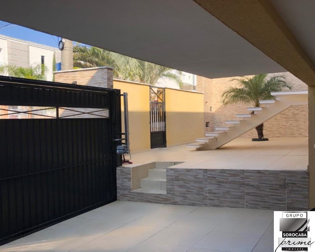 Casa com 3 dormitórios à venda, 300 m² por R$ 1.200.000 - ja