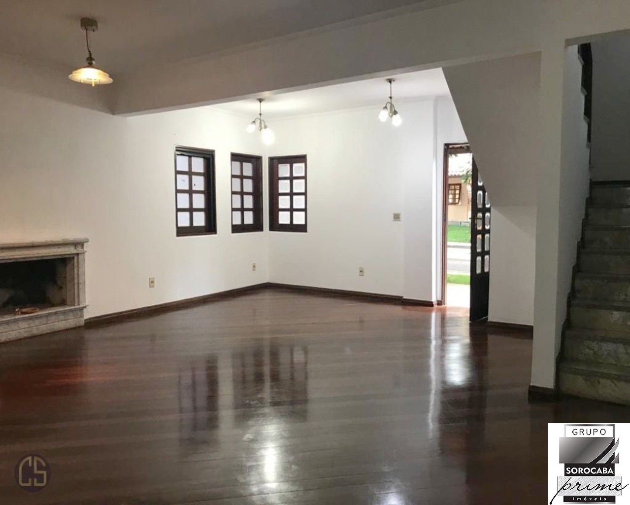 Sobrado com 3 dormitórios à venda, 241 m² por R$ 730.000 - c