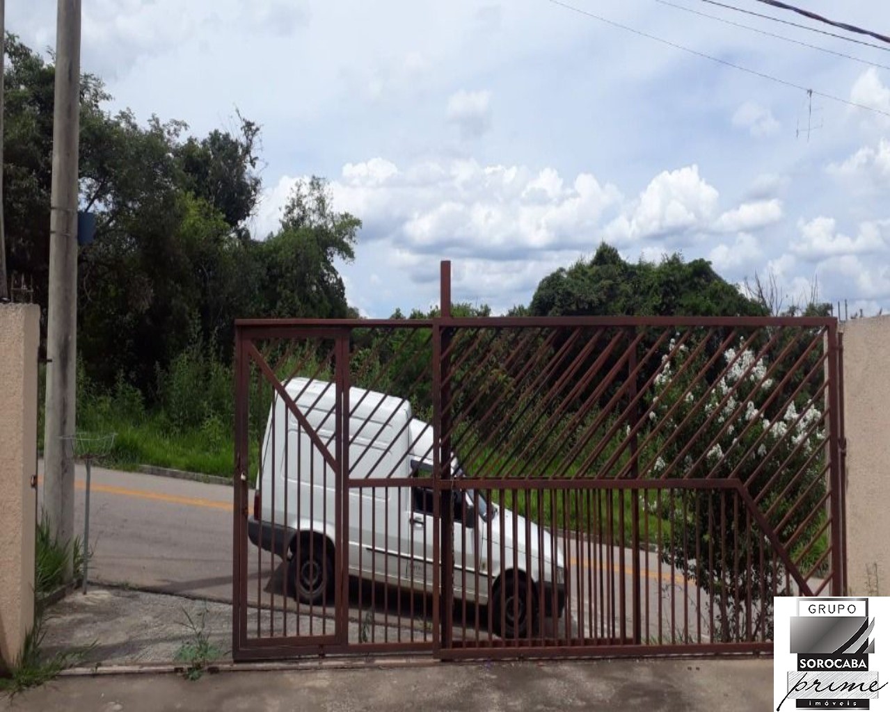 Casa com 2 dormitórios à venda, 75 m² por R$ 245.000 - jardi