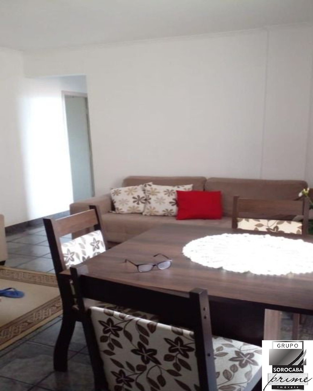 Apartamento com 2 dormitórios à venda, 68 m² por R$ 200.000 