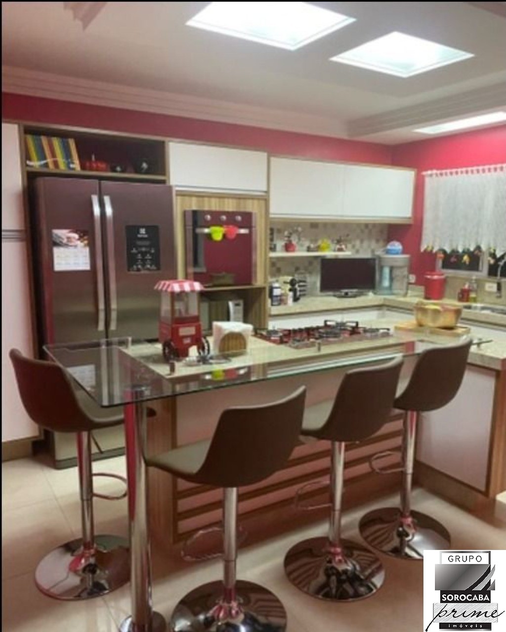 Casa com 4 dormitórios à venda, 365 m² por R$ 1.550.000 - ja