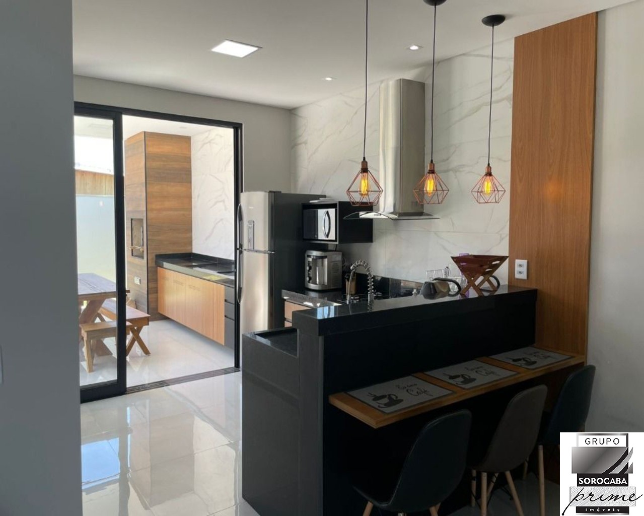 Sobrado com 3 dormitórios à venda, 148 m² por R$ 795.000 - h