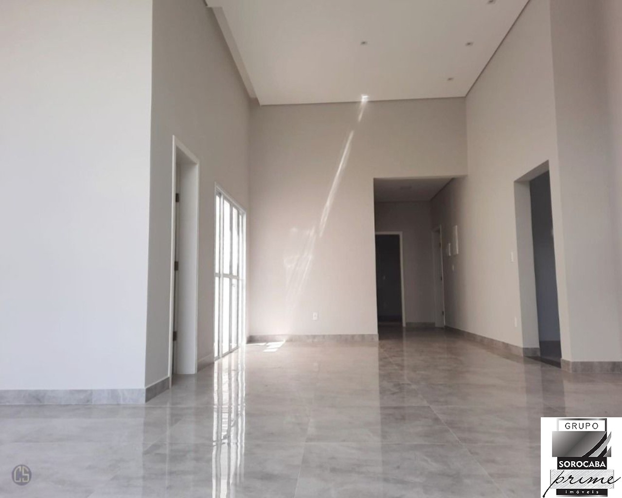 Casa com 3 dormitórios à venda, 205 m² por R$ 950.000 - cond