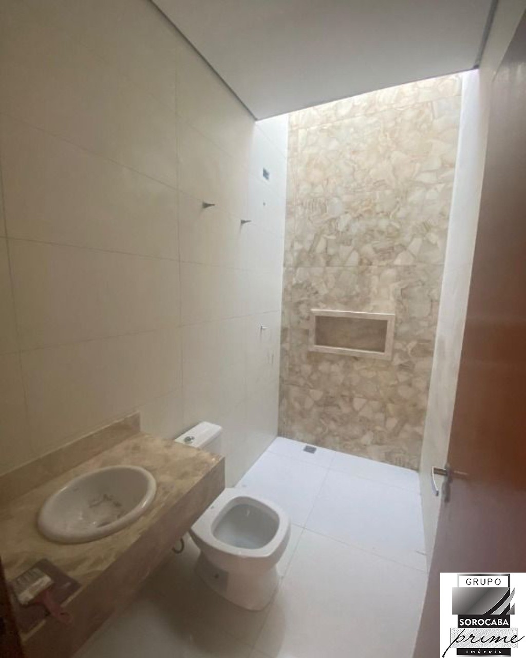 Casa com 3 dormitórios à venda, 106 m² por R$ 510.000 - hort