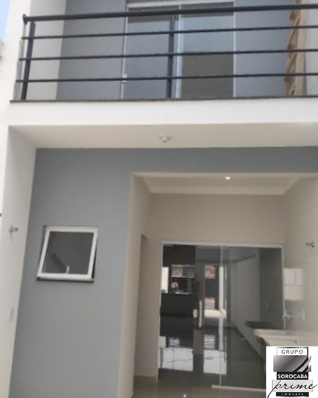 Sobrado com 2 dormitórios à venda, 73 m² por R$ 265.000 - re
