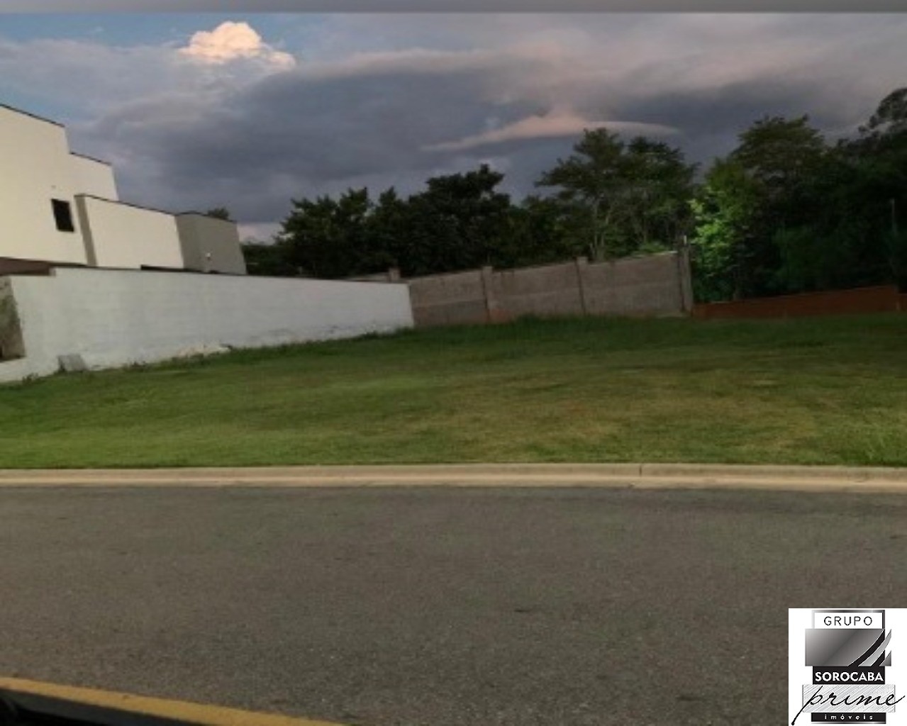 Terreno residencial no alphaville, R$735.000,00.