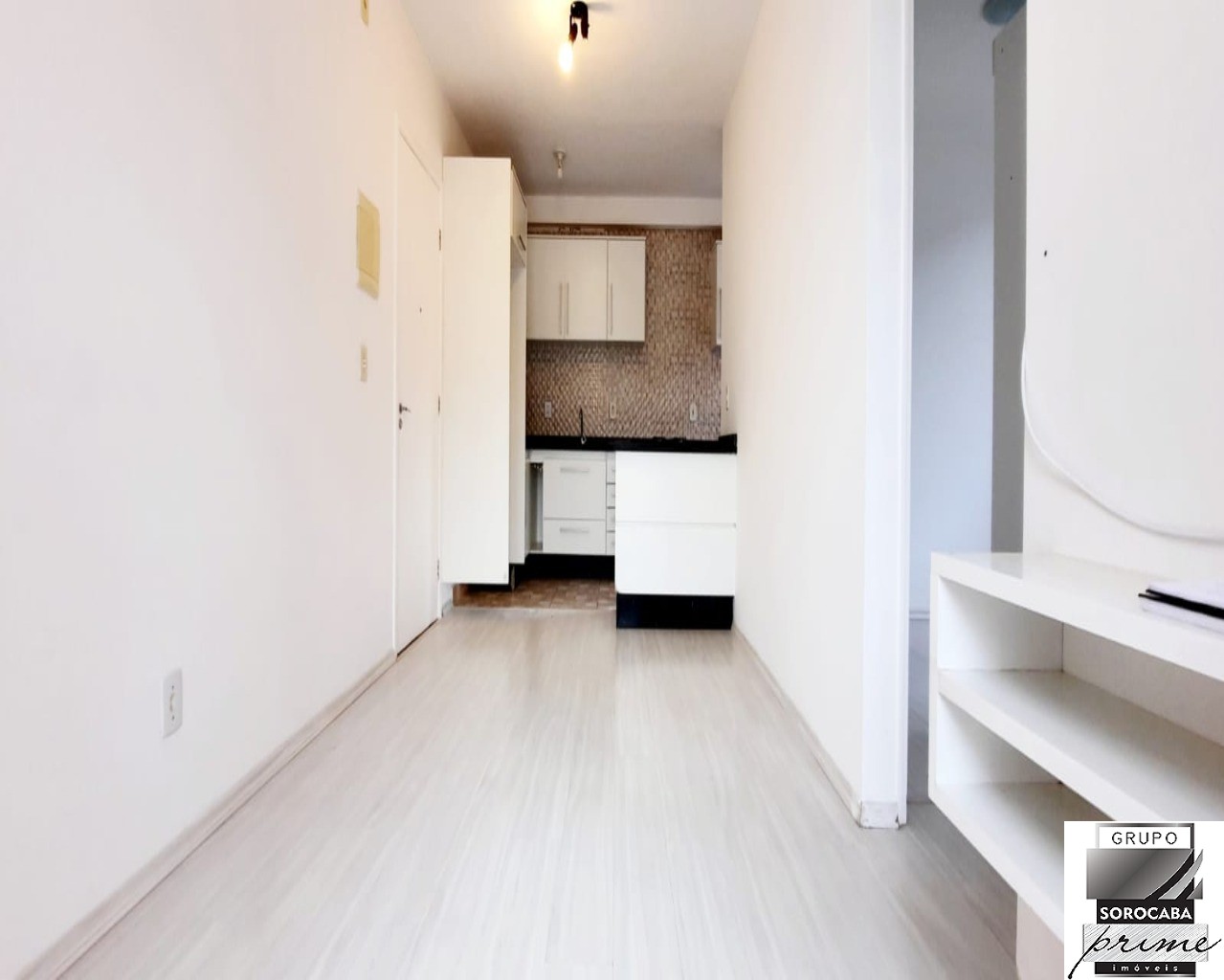 Apartamento residencial, av. Pitangueiras, R$375.000,00.