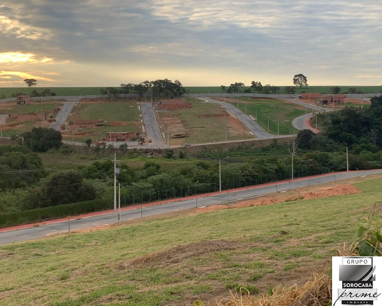 Terreno residencial no wanell ville, R$297.000,00