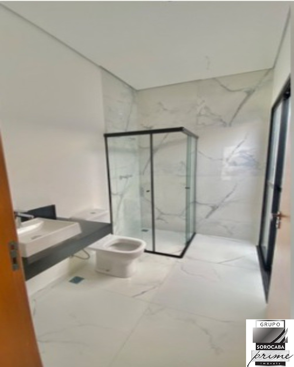 Casa residencial, aparecidinha, R$1.100.000,00.