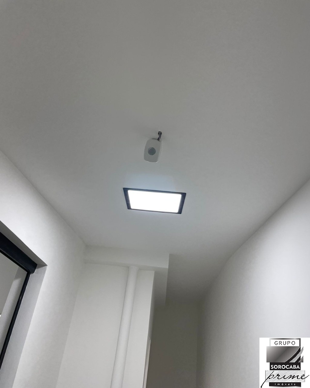 Sala comercial, centro, venda R$420.000,00/ aluguel R$ 2.500