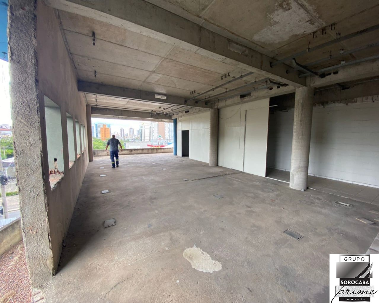 Prédio comercial, parque campolim, R$80.000,00/mês.