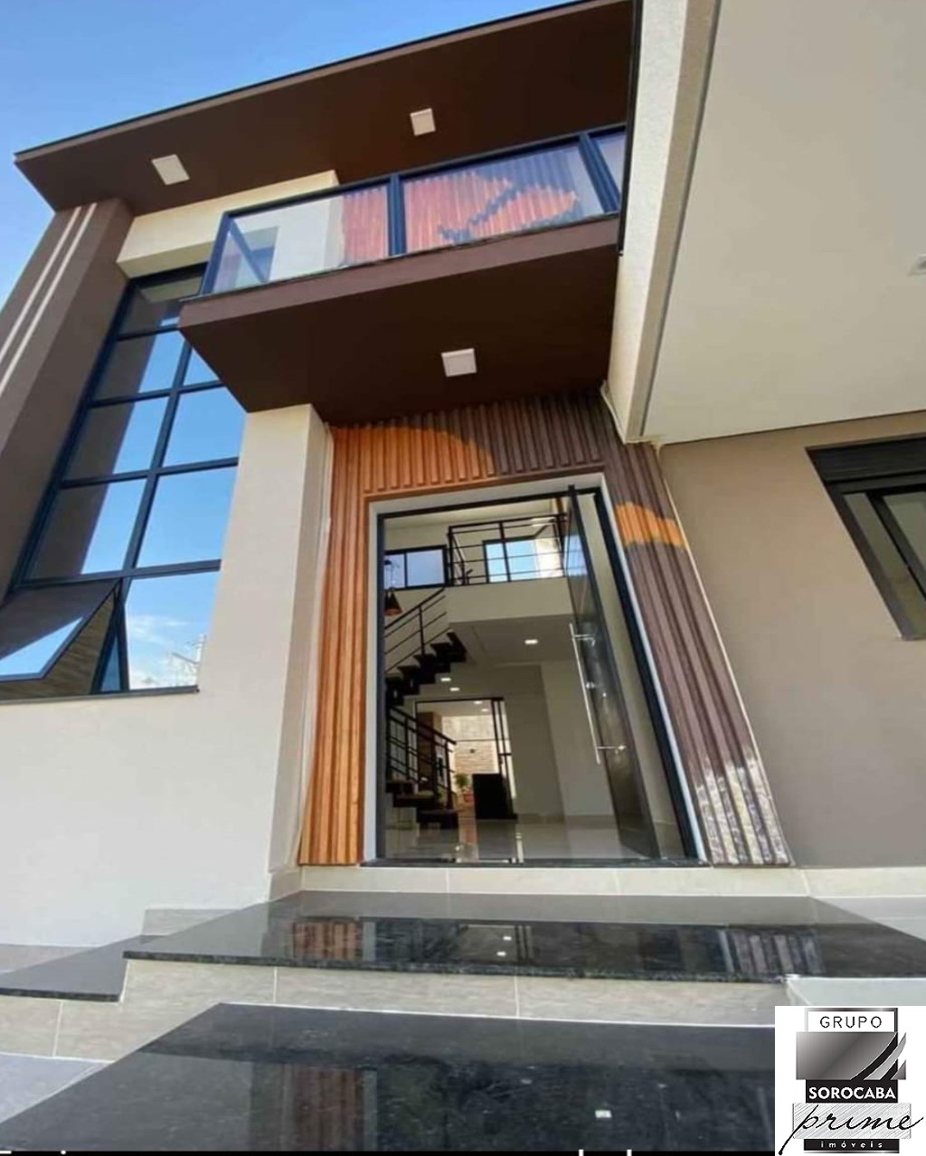 Sobrado com 3 dormitórios à venda, 147 m² por R$ 722.000 - h