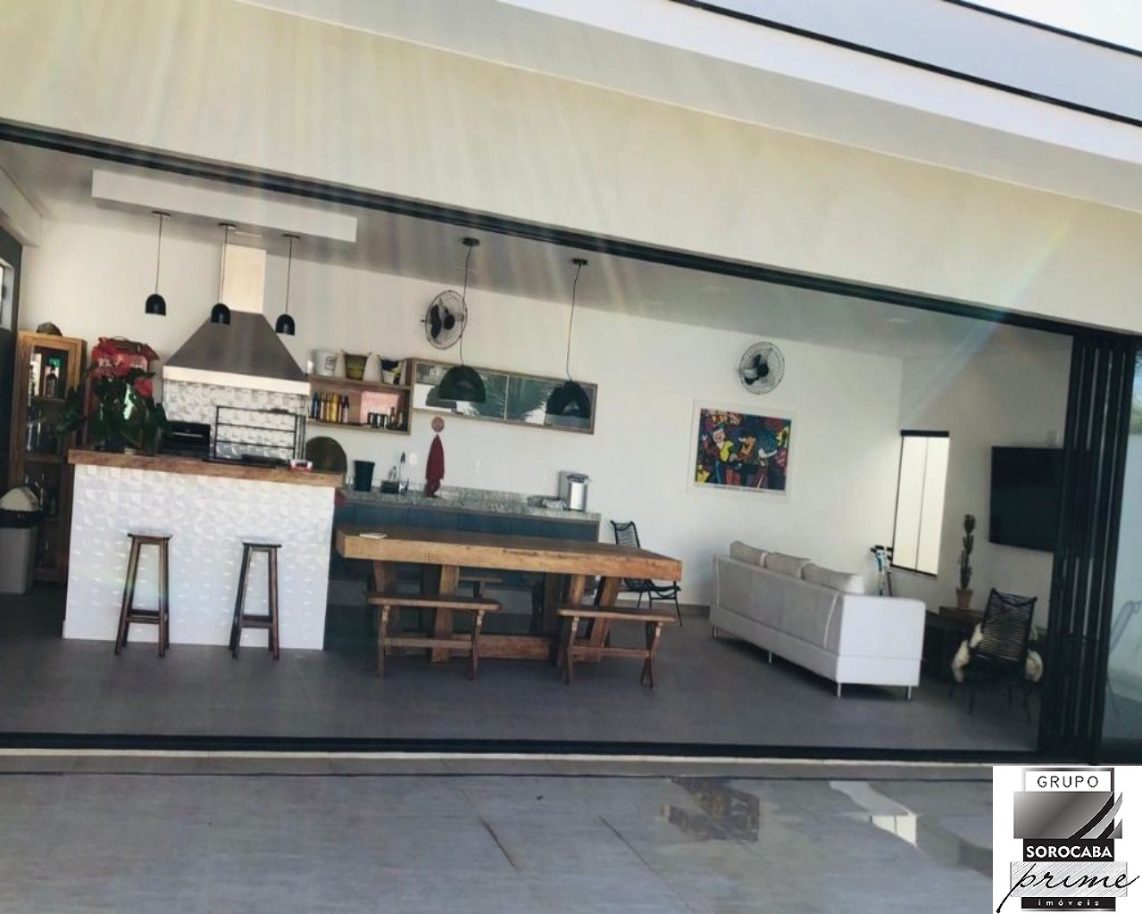Sobrado com 4 dormitórios à venda, 330 m² por R$ 1.860.000 -