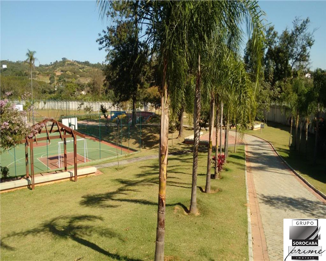 Casa com 4 dormitórios à venda, 254 m² por R$ 1.980.000 - co