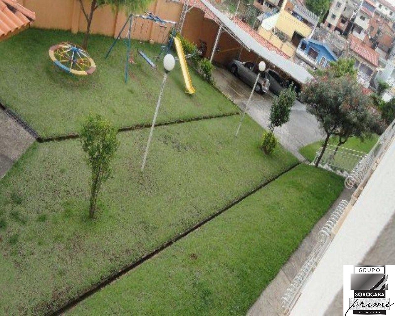 Apartamento com 2 dormitórios à venda, 54 m² por R$ 320.000 
