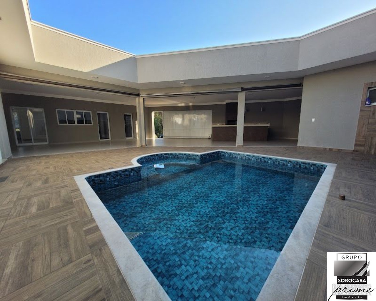 Casa com 3 dormitórios à venda, 300 m² por R$ 1.780.000 - co