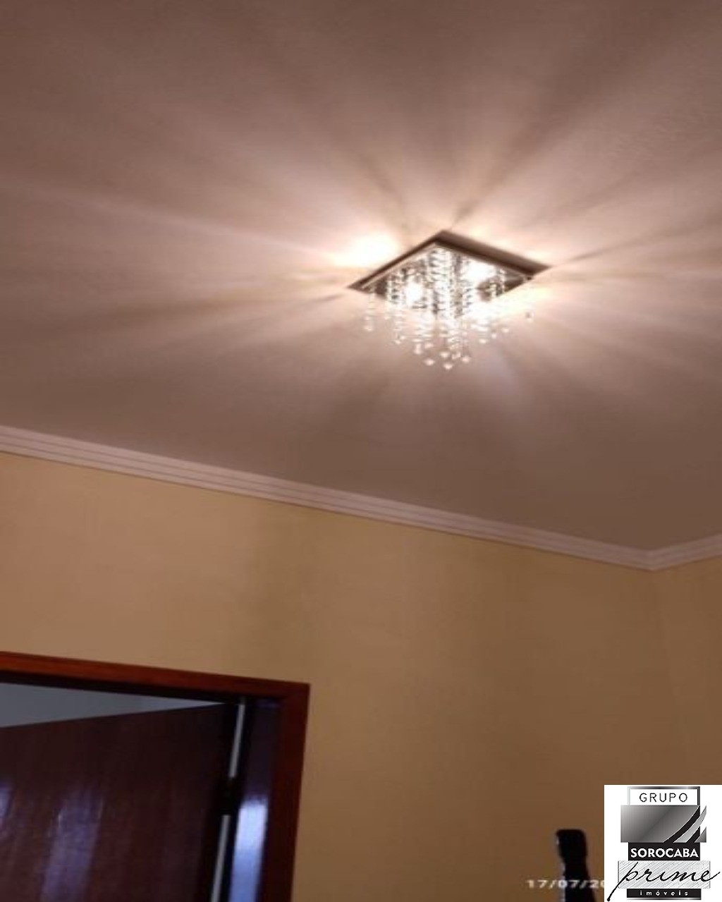 Sobrado com 2 dormitórios à venda, 67 m² por R$ 385.000 - ja