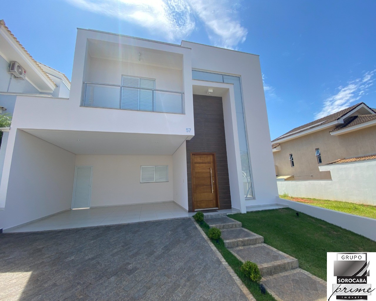 Casa seminova á venda R$1.430.000,00