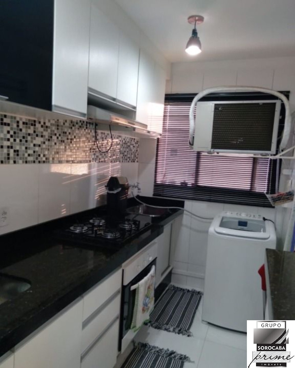 Apartamento com 2 dormitórios à venda, 47 m² por R$ 205.000 