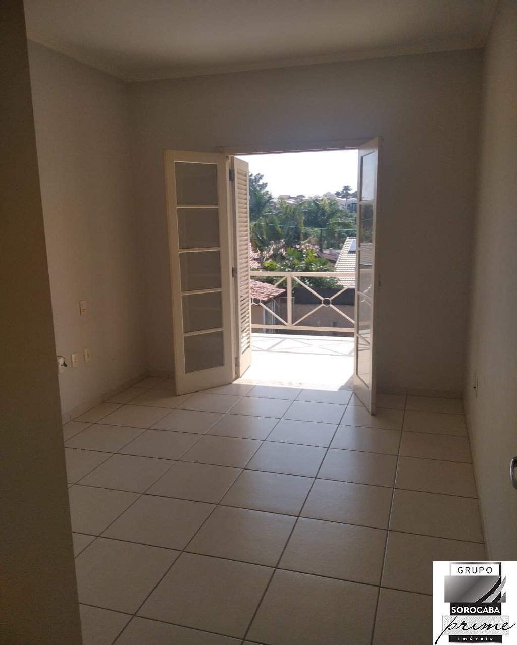 Casa no residencial village d ' avignon., R$1.100.000,00.