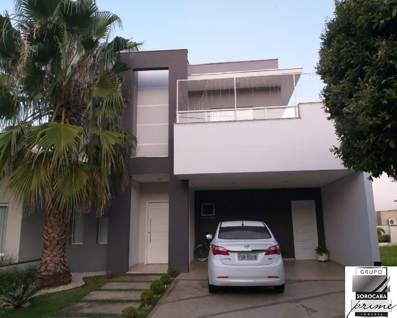 Sobrado com 3 dormitórios à venda, 230 m² por R$ 1.290.000 -