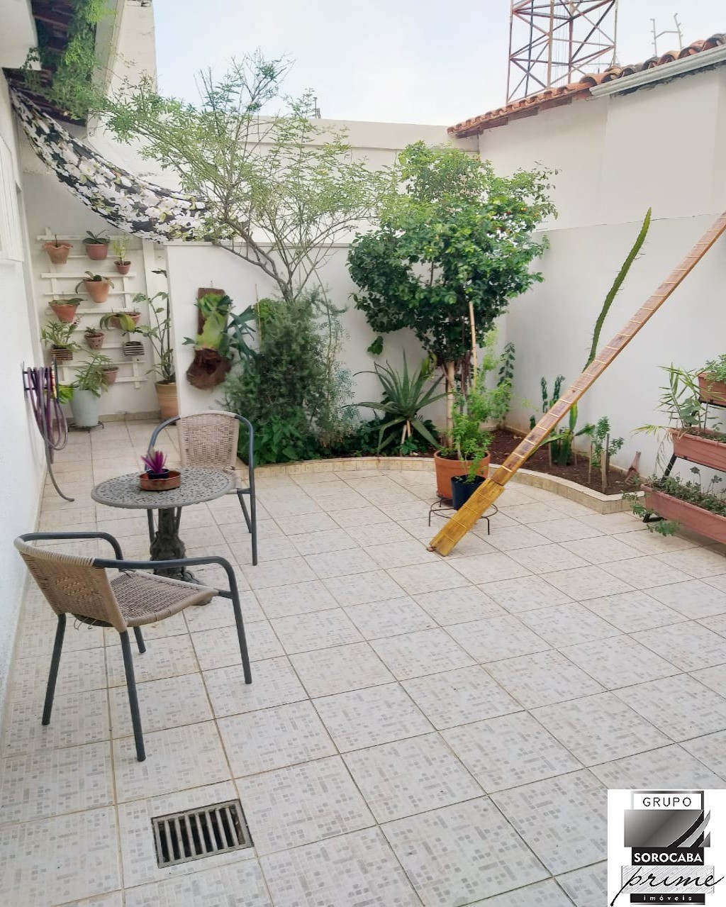 Excelente casa a venda com 3 dormitórios sendo 1 suite R$430