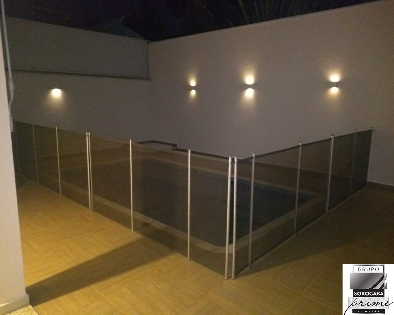 Casa seminova á venda R$1.430.000,00