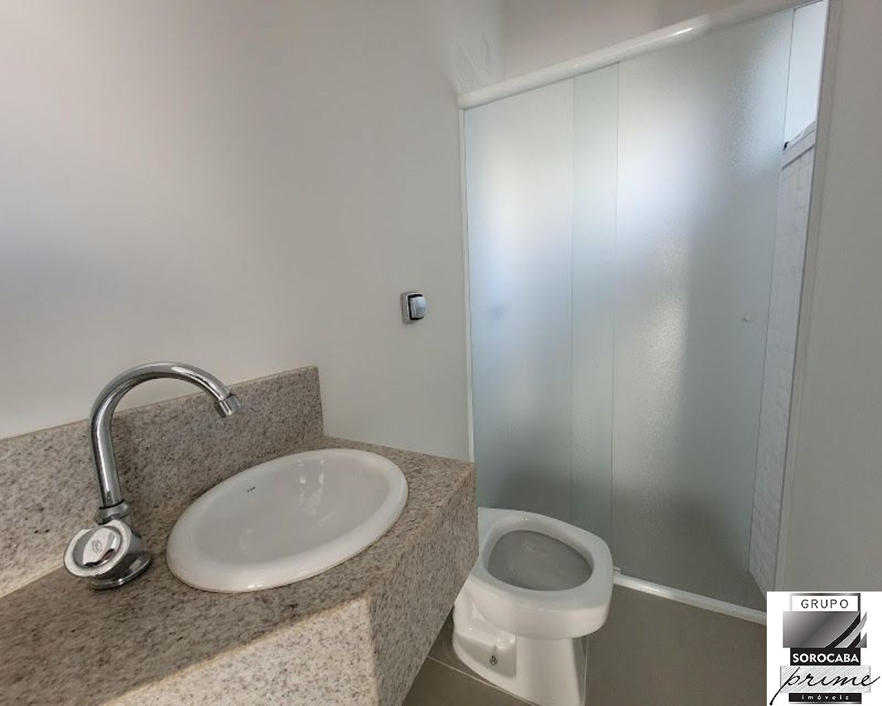 Casa com 3 dormitórios à venda, 300 m² por R$ 1.780.000 - co