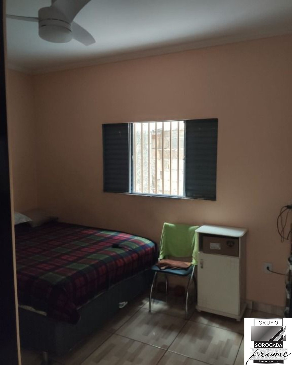 Sobrado com 3 dormitórios à venda, 150 m² por R$ 590.000 - j