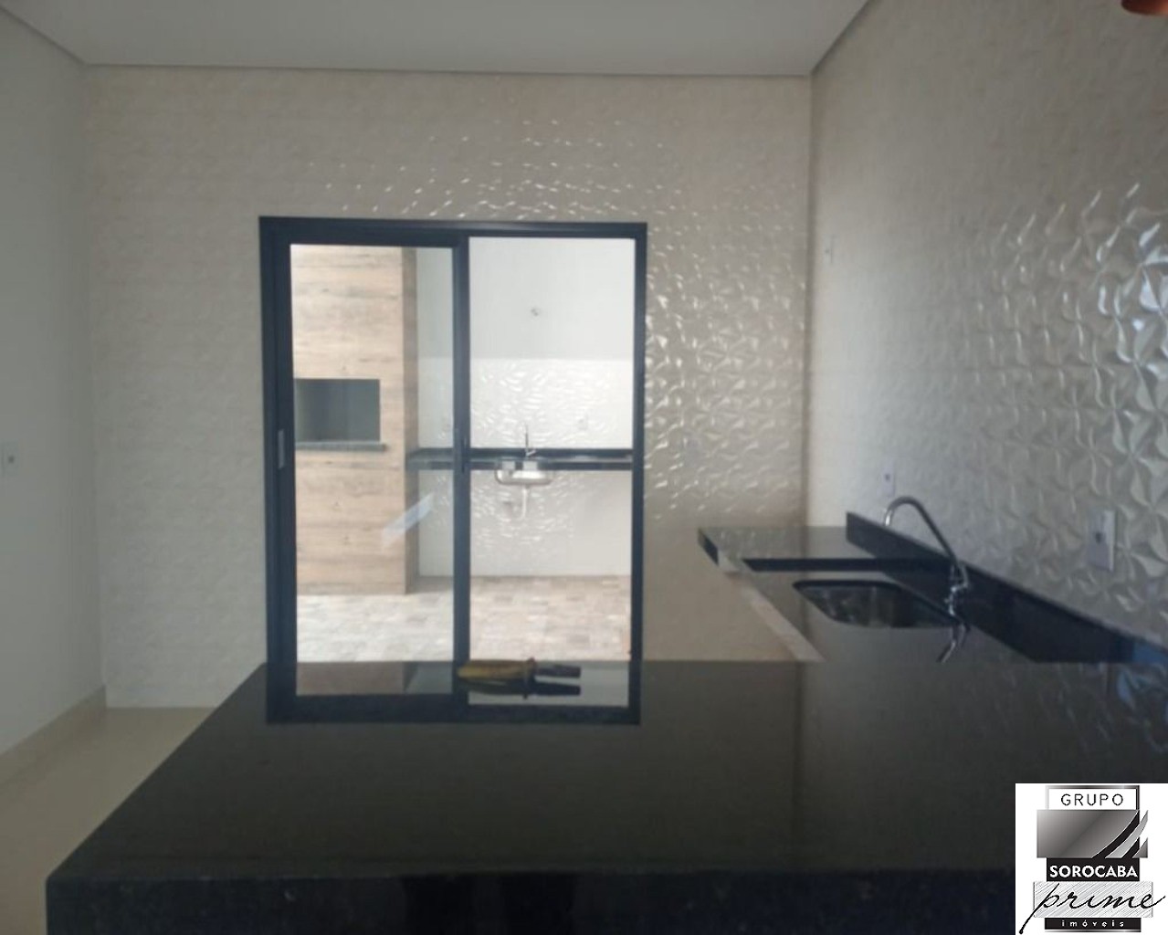 Casa com 3 dormitórios à venda, 105 m² por R$ 535.000 - resi