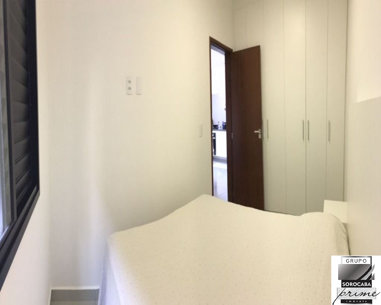 Apartamento com 2 dormitórios à venda, 78 m² por R$ 212.000 