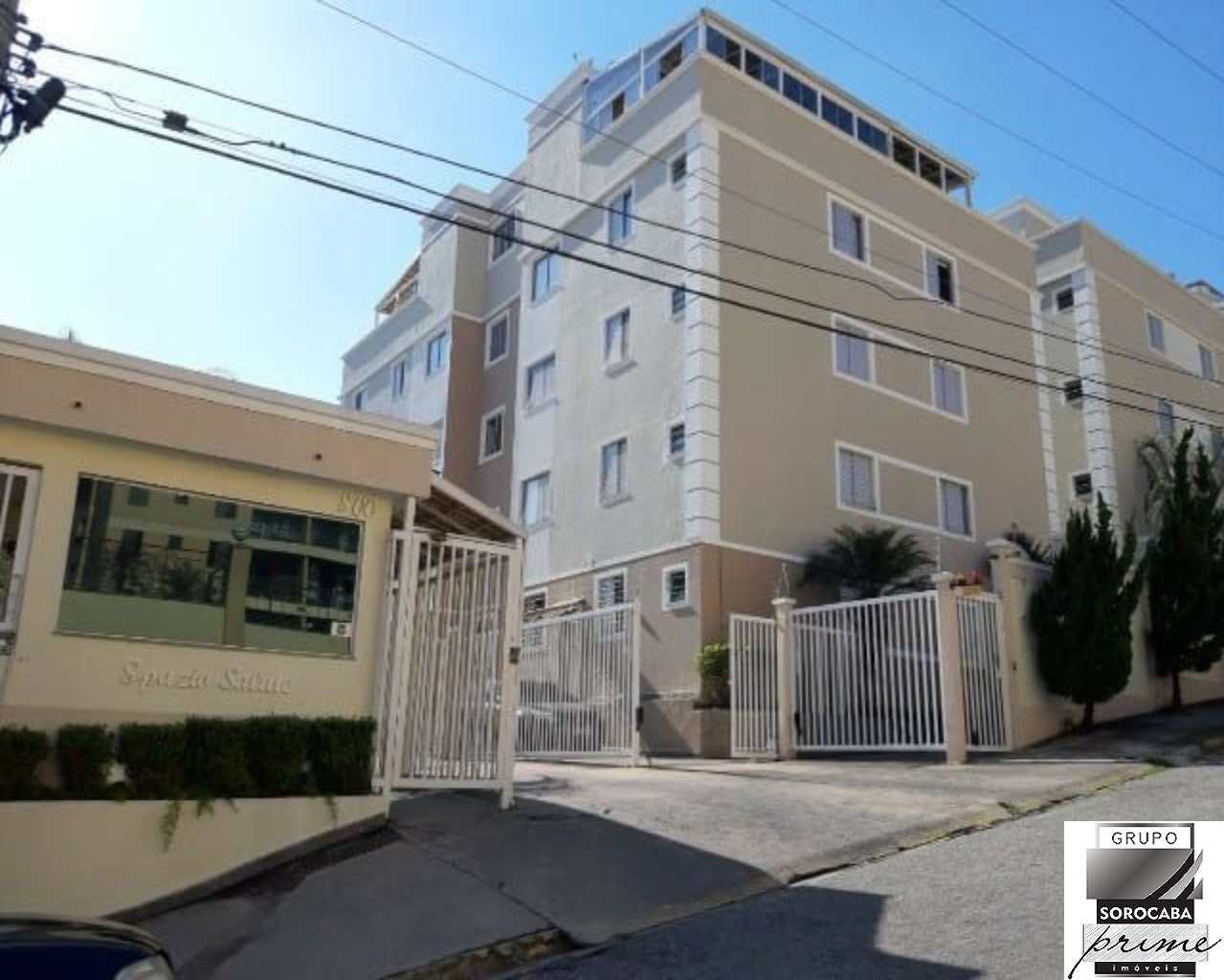 Apartamento com 2 dormitórios à venda, 49 m² por R$ 185.000 