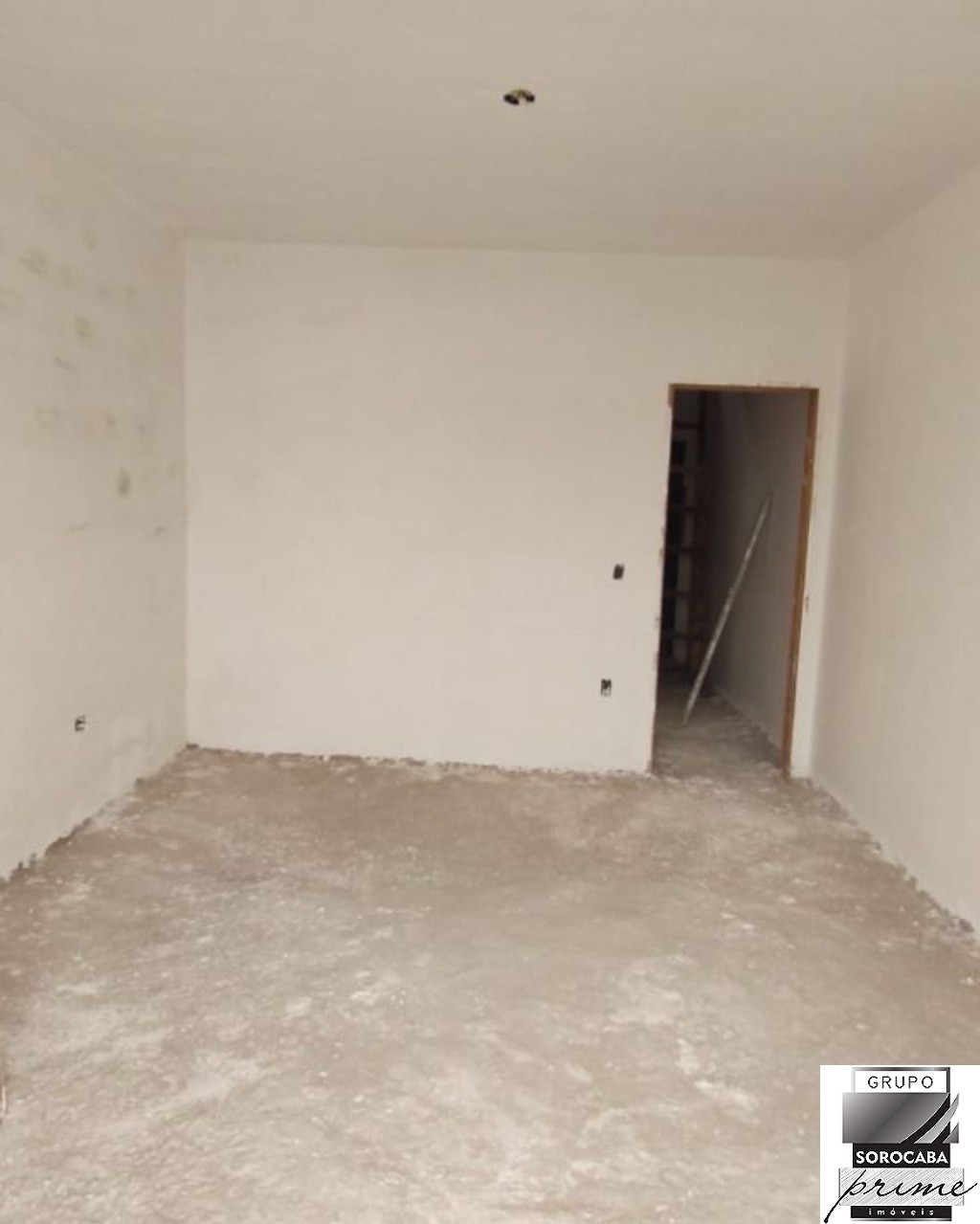 Sobrado com 2 dormitórios à venda, 90 m² por R$ 215.000 - ja