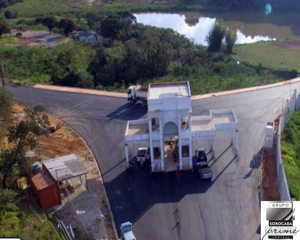 Terreno à venda, 300 m² por R$ 305.000 - jardim pelegrino - 