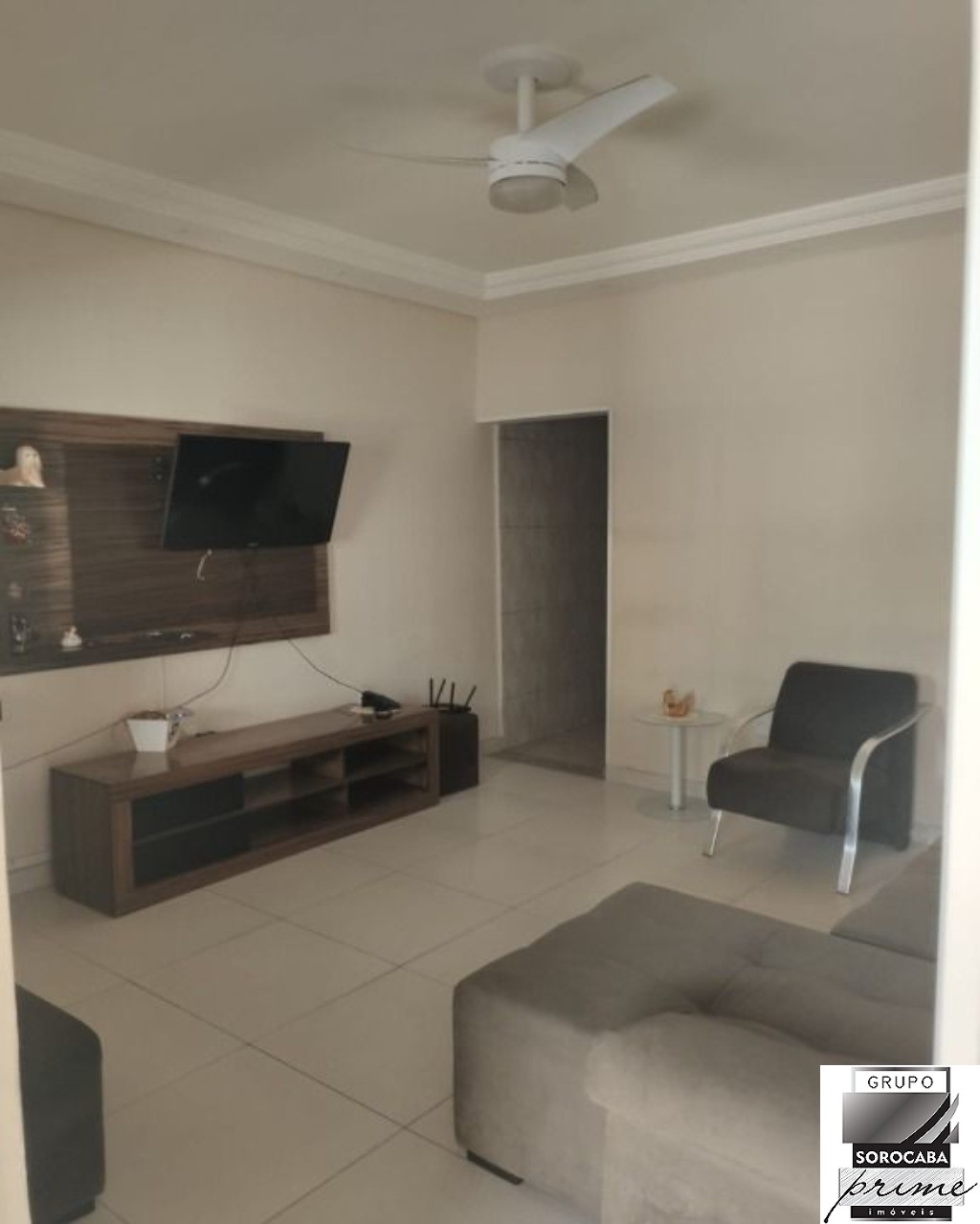 Sobrado com 3 dormitórios à venda, 150 m² por R$ 590.000 - j