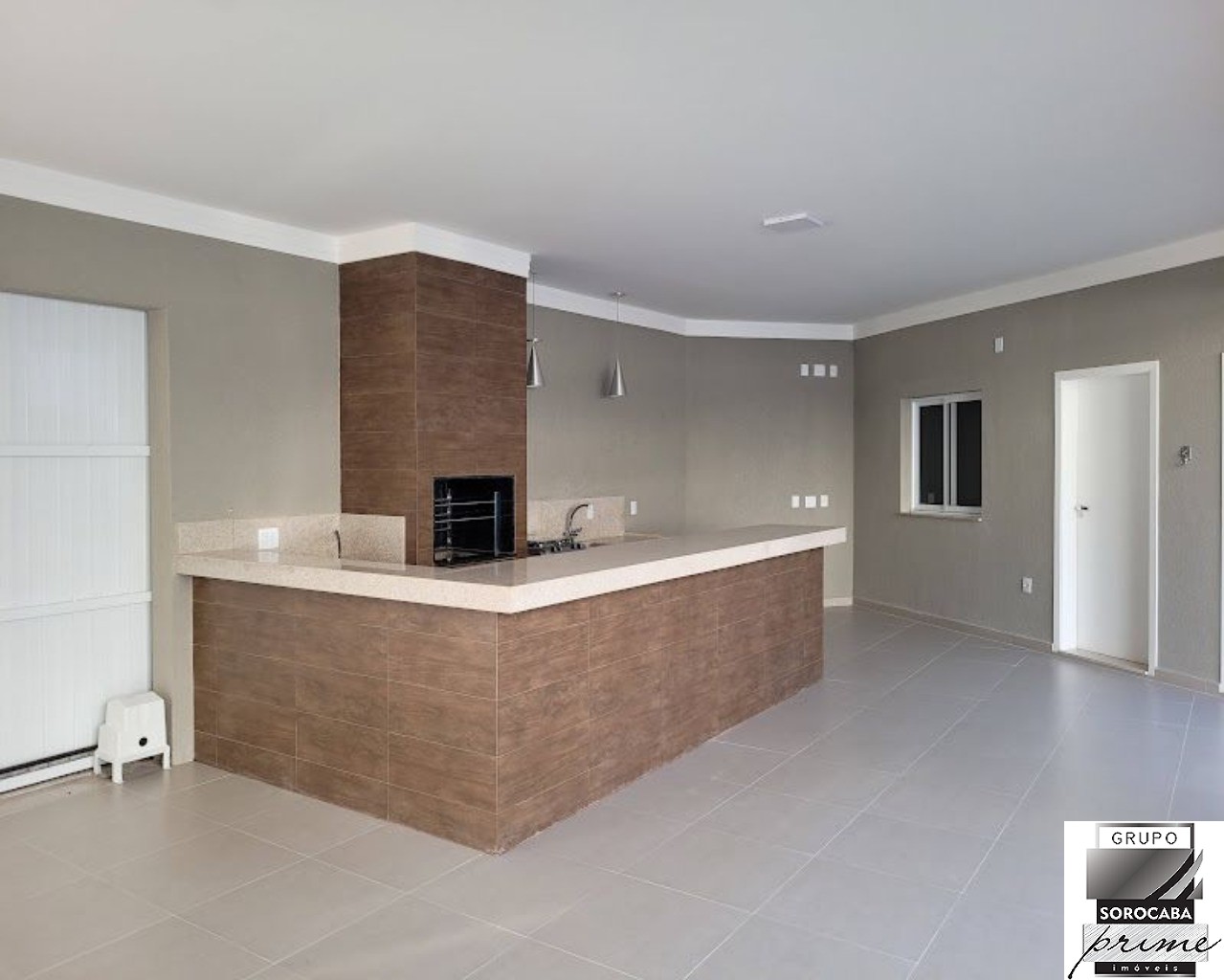 Casa com 3 dormitórios à venda, 300 m² por R$ 1.780.000 - co