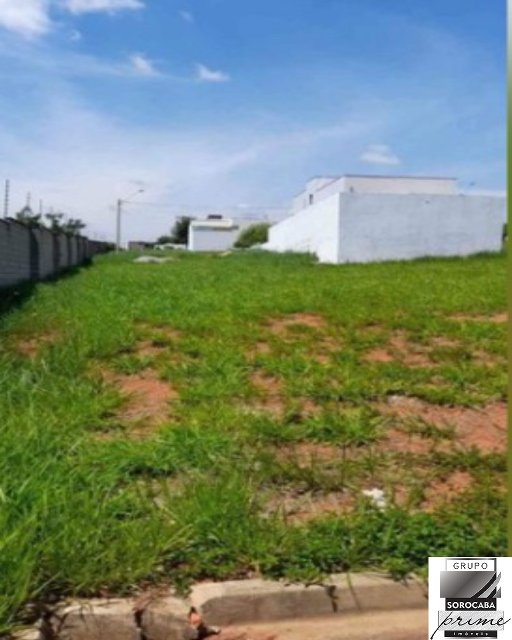 Terreno á venda no condomínio condomínio jardim residencial 