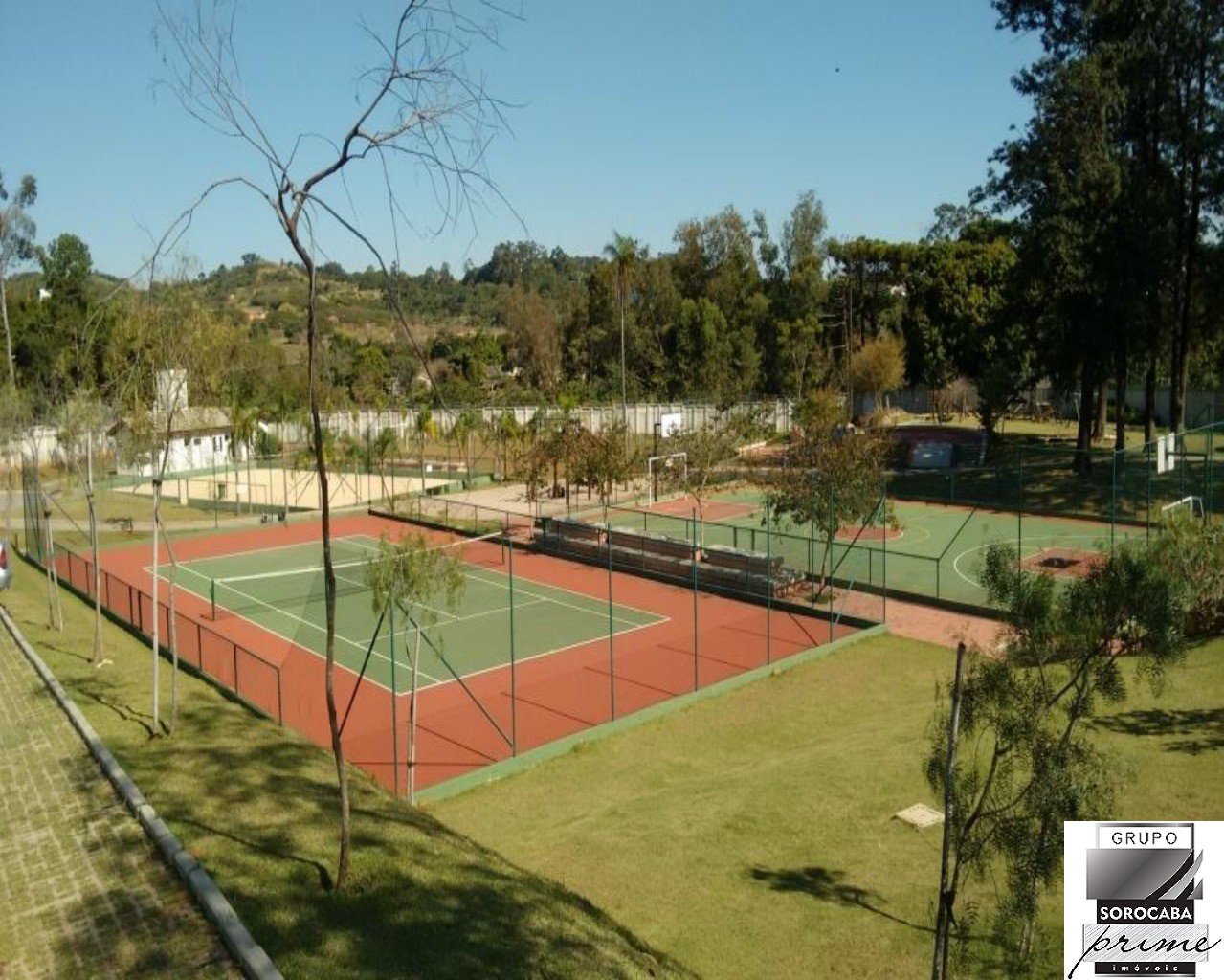 Sobrado com 4 dormitórios à venda, 284 m² por R$ 1.780.000 -