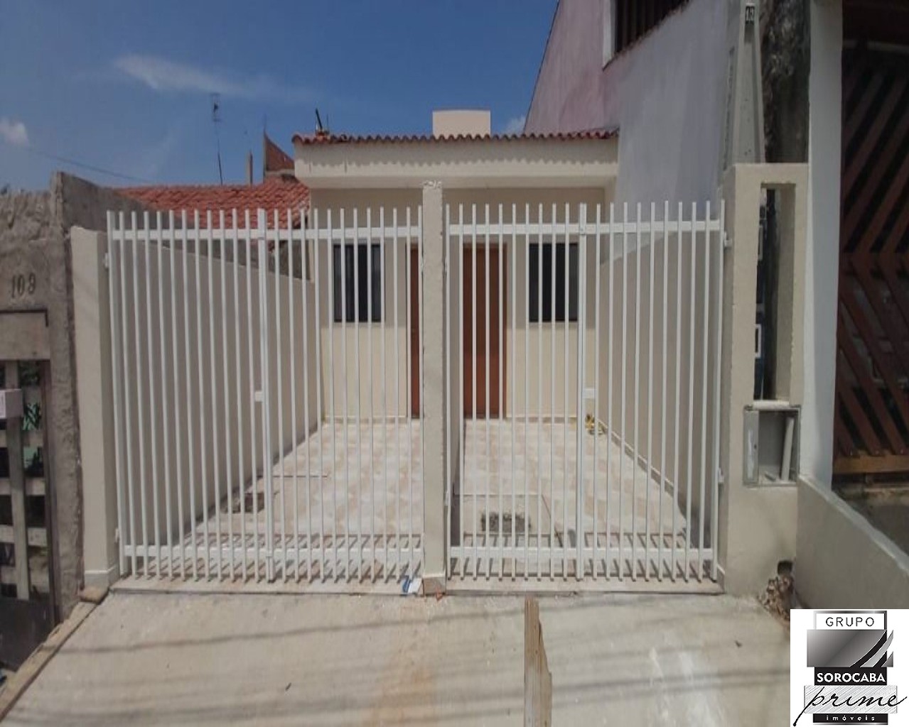Casa com 2 dormitórios à venda, 50 m² por R$ 170.000 - jardi