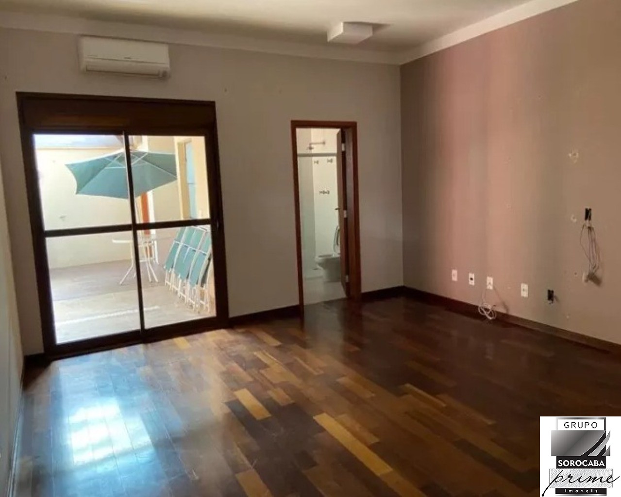 Casa com 3 dormitórios, 288 m² - venda por R$ 2.500.000 ou a